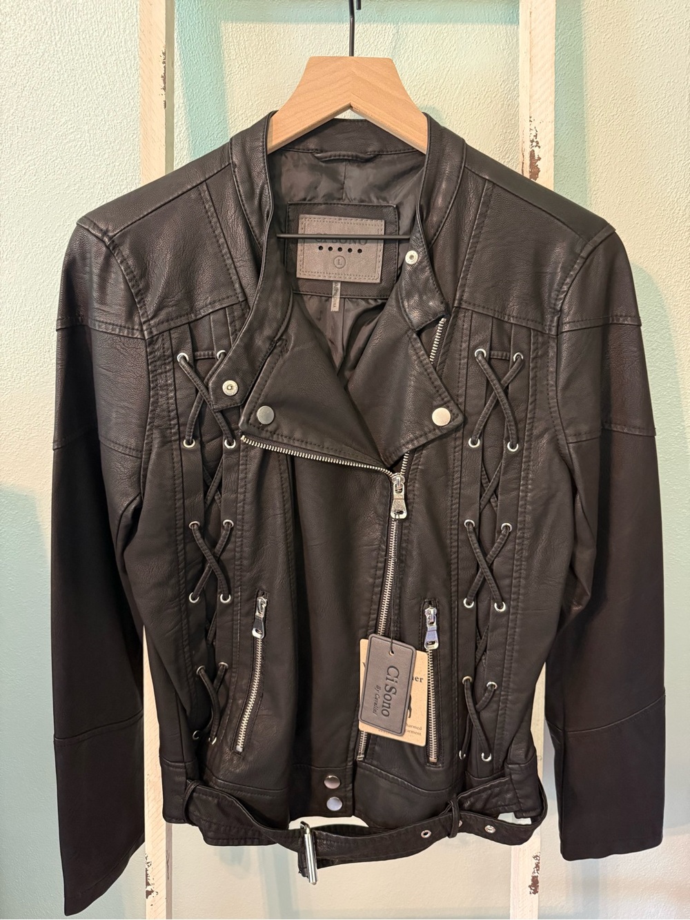 NWT Ci Sono by Cavalini Black Vegan Leather Moto Jacket Lace-Up Detail Size L